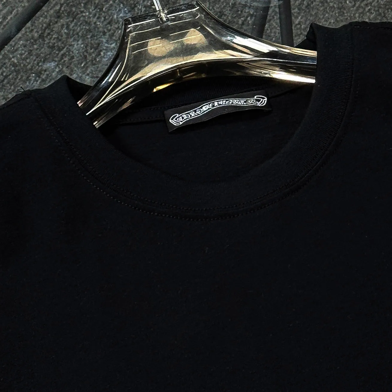 P170 Chrome Hearts 25 high version fabrics made of 300 grams of high-density cotton, no deformation, no shrinkage, complete with three labels, same style for men and women Process: imported hot stamping Color: white black SIZE: S-XL